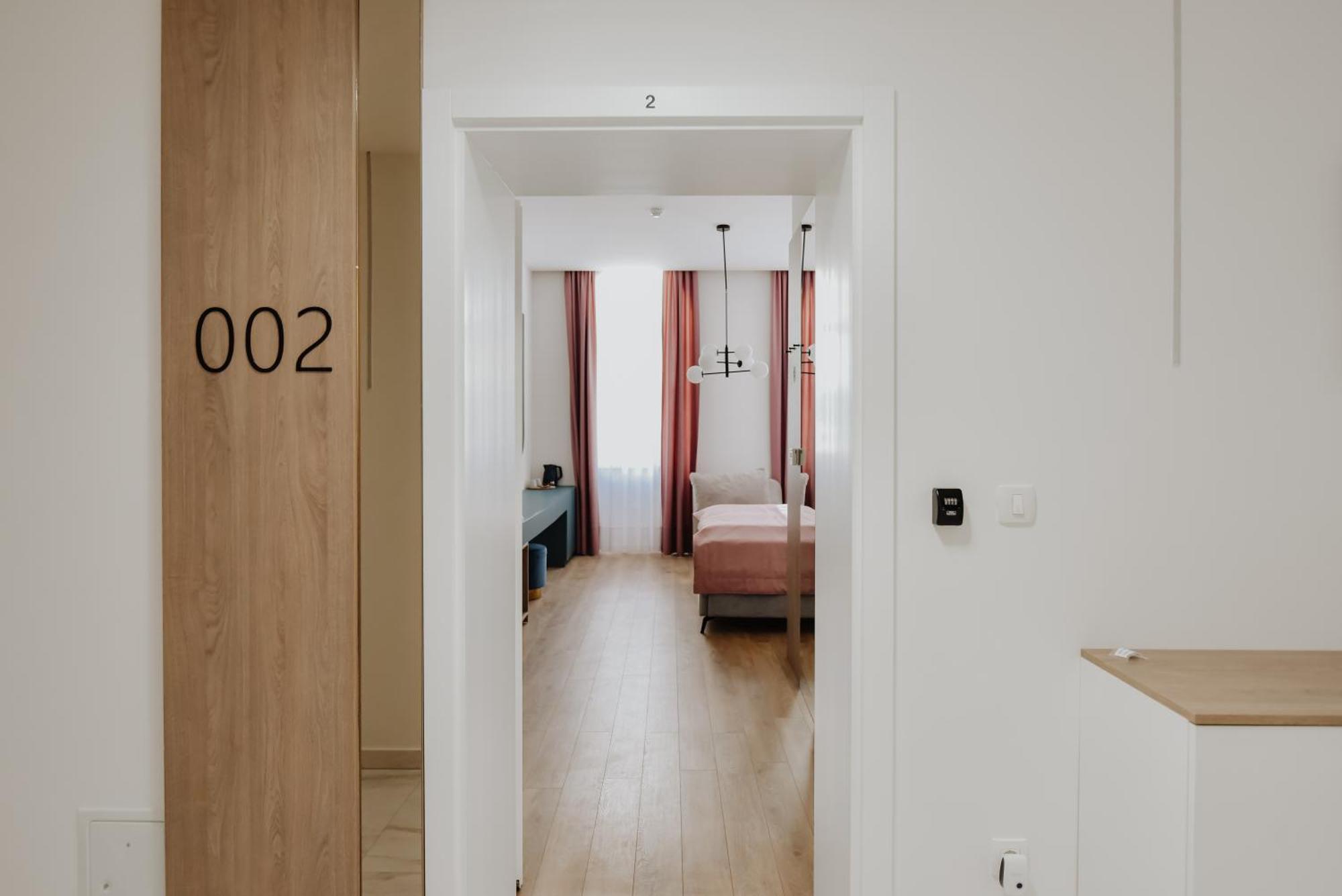 Lux City Apartments & Rooms Sarajevo Exterior photo