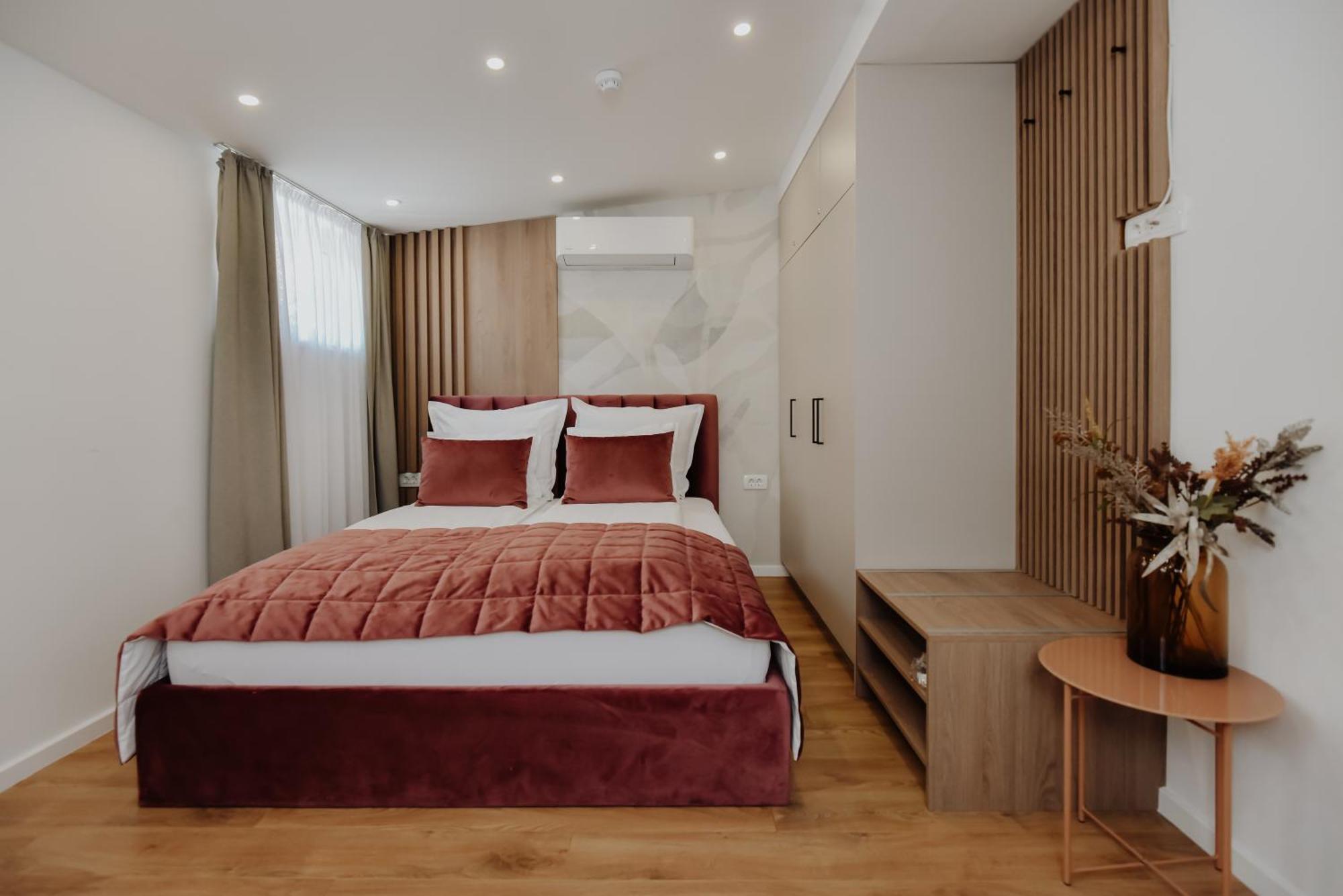 Lux City Apartments & Rooms Sarajevo Exterior photo